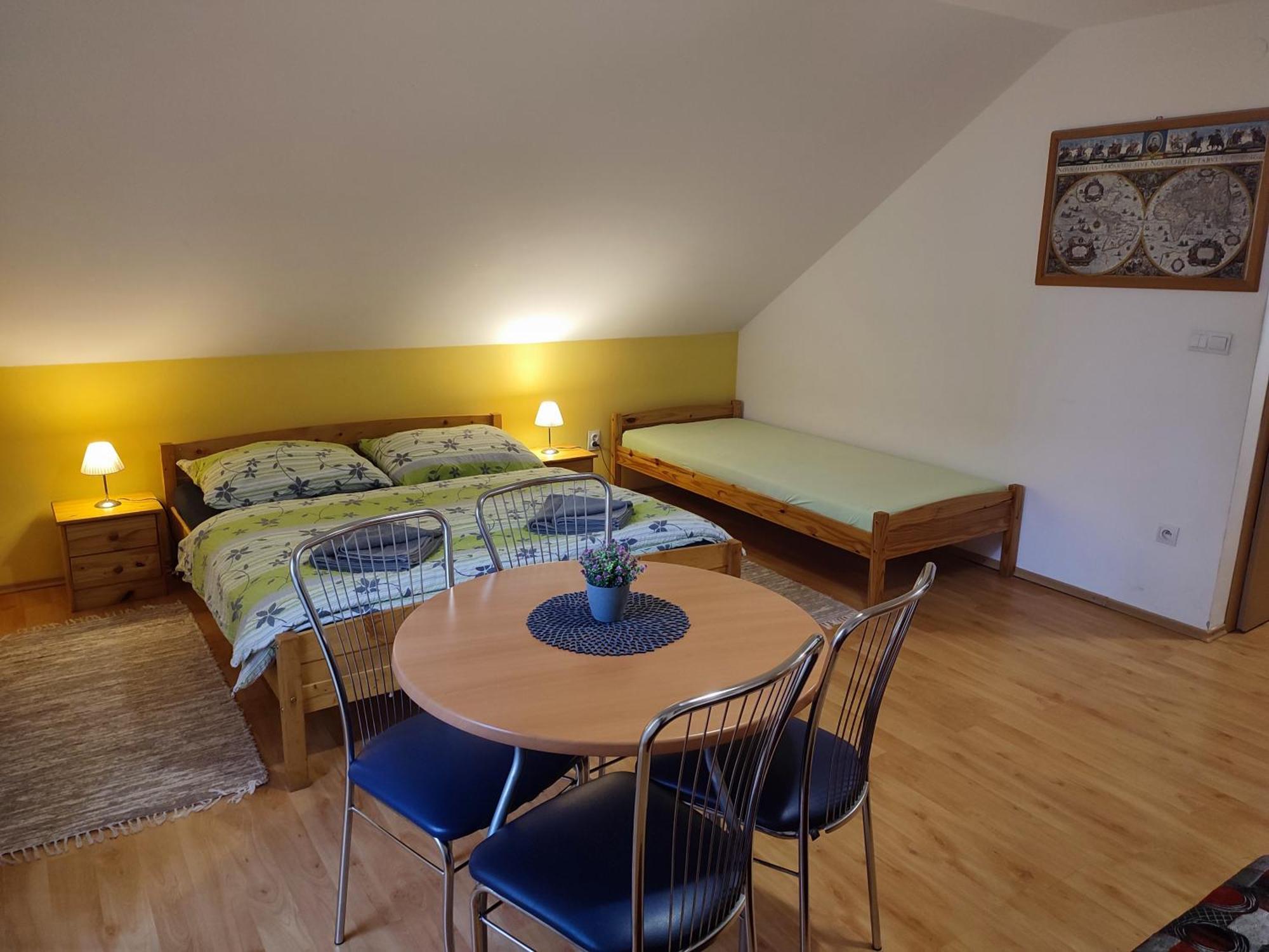 Apartament Zachar